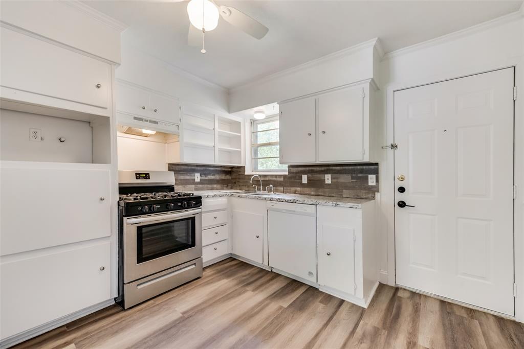 Edgemont Park 02 - Residential Lease