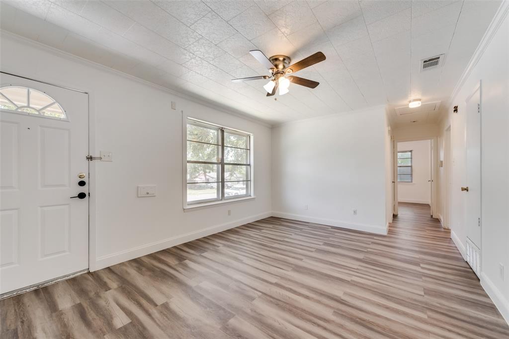 Edgemont Park 02 - Residential Lease