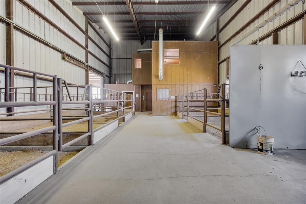 Ponderosa Ranch - Farm