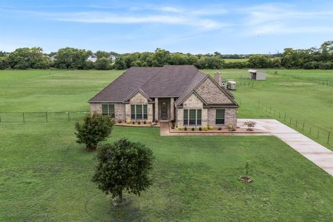 Photo of 6192 Graham Point Trail, Royse City, TX 75189 (MLS # 21308514)