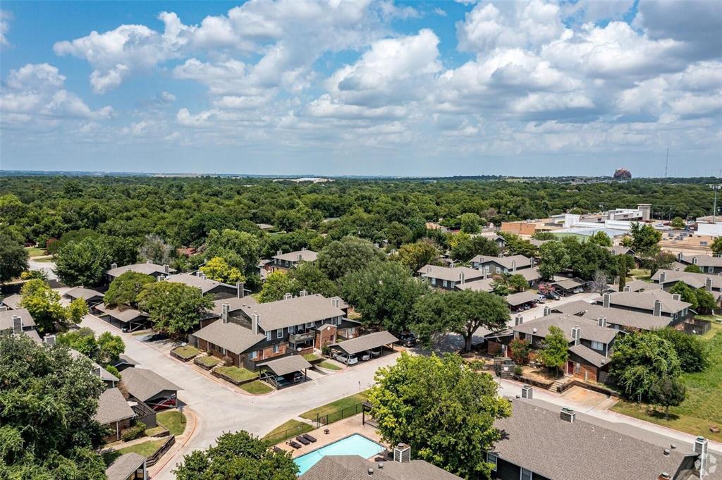 Parkside Condos - Residential