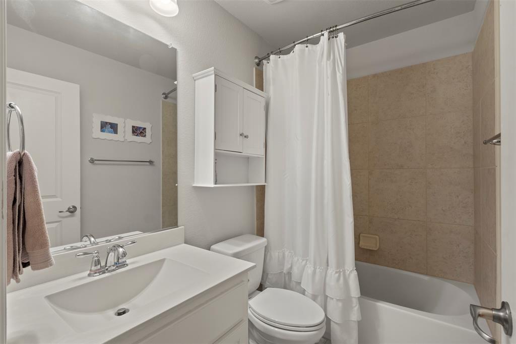 Viridian Village 1b - Residential