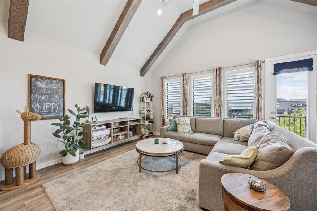 2238 Rook Drive