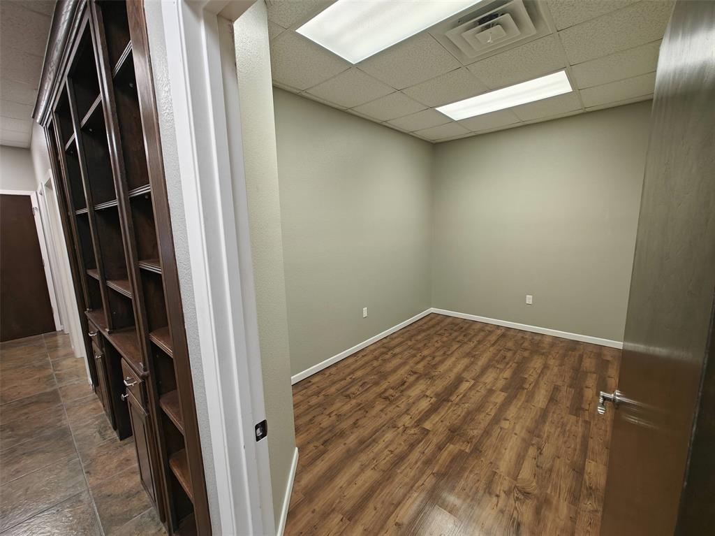 2121 N Fm 1417