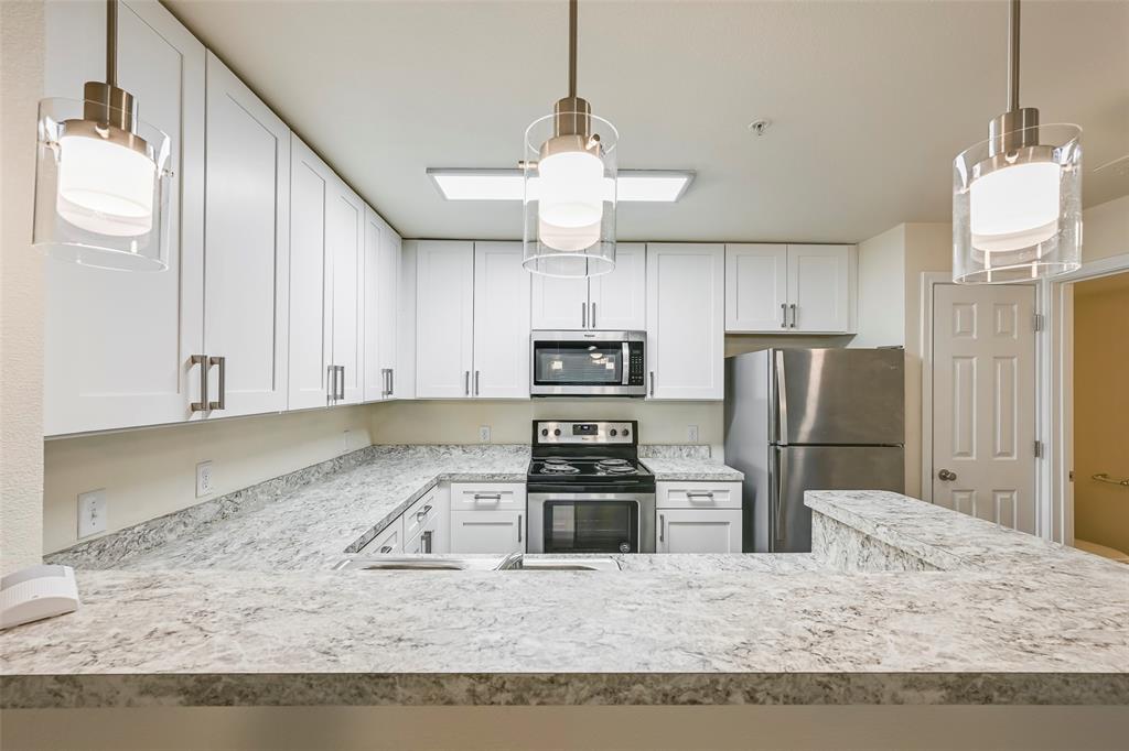 Sable Ridge Condos Ph 01-06 - Residential