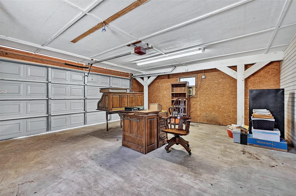 Henry Stewart Surv Abs # 1072 - Residential