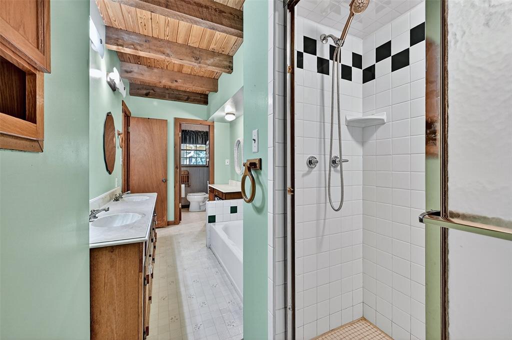 Henry Stewart Surv Abs # 1072 - Residential