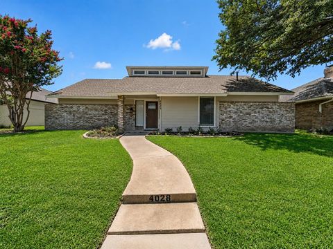 Photo of 6026 White Rose Trail, Dallas, TX 75248 (MLS # 21341524)