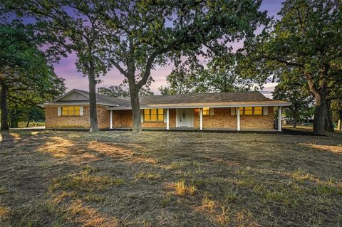 5000 Highpoint Parkway Burleson TX 76028