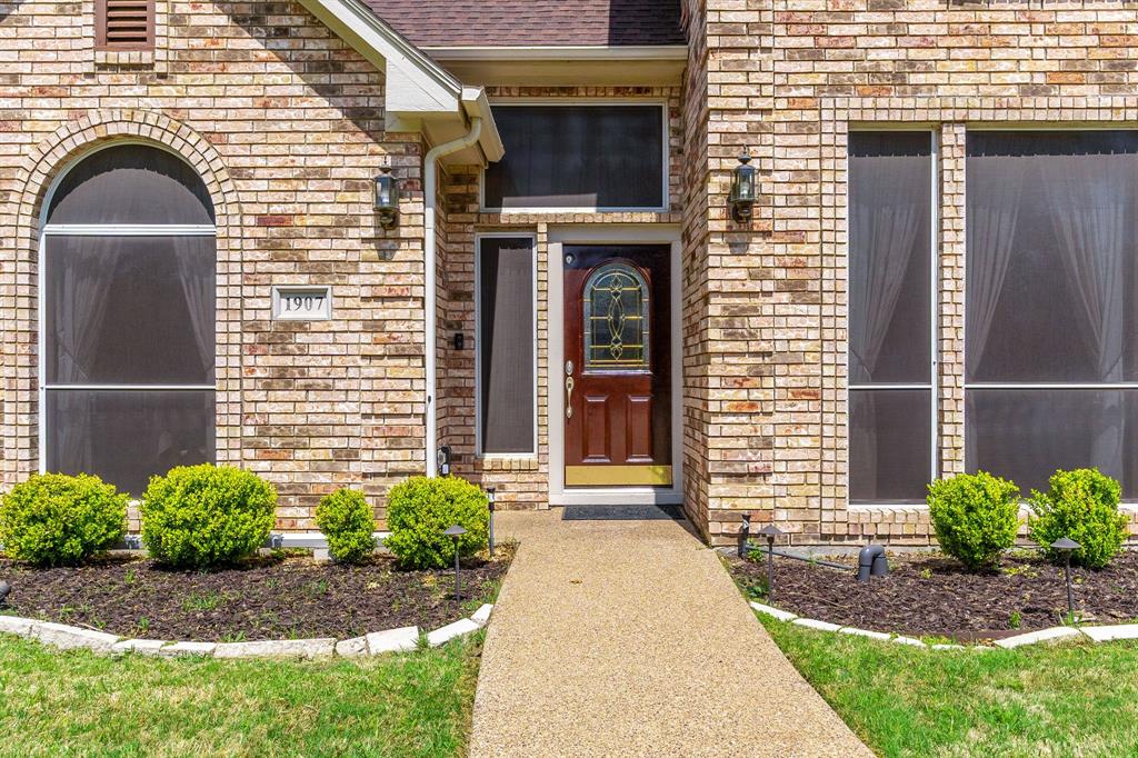 1907 Arbor Creek Drive