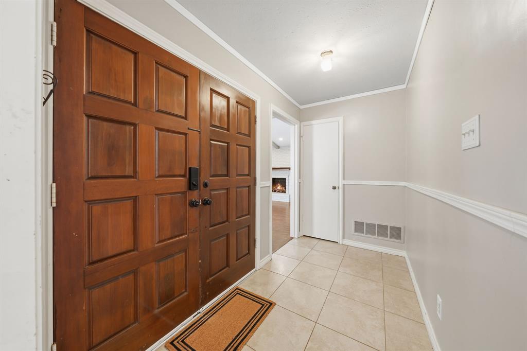 416 Forest Grove Drive