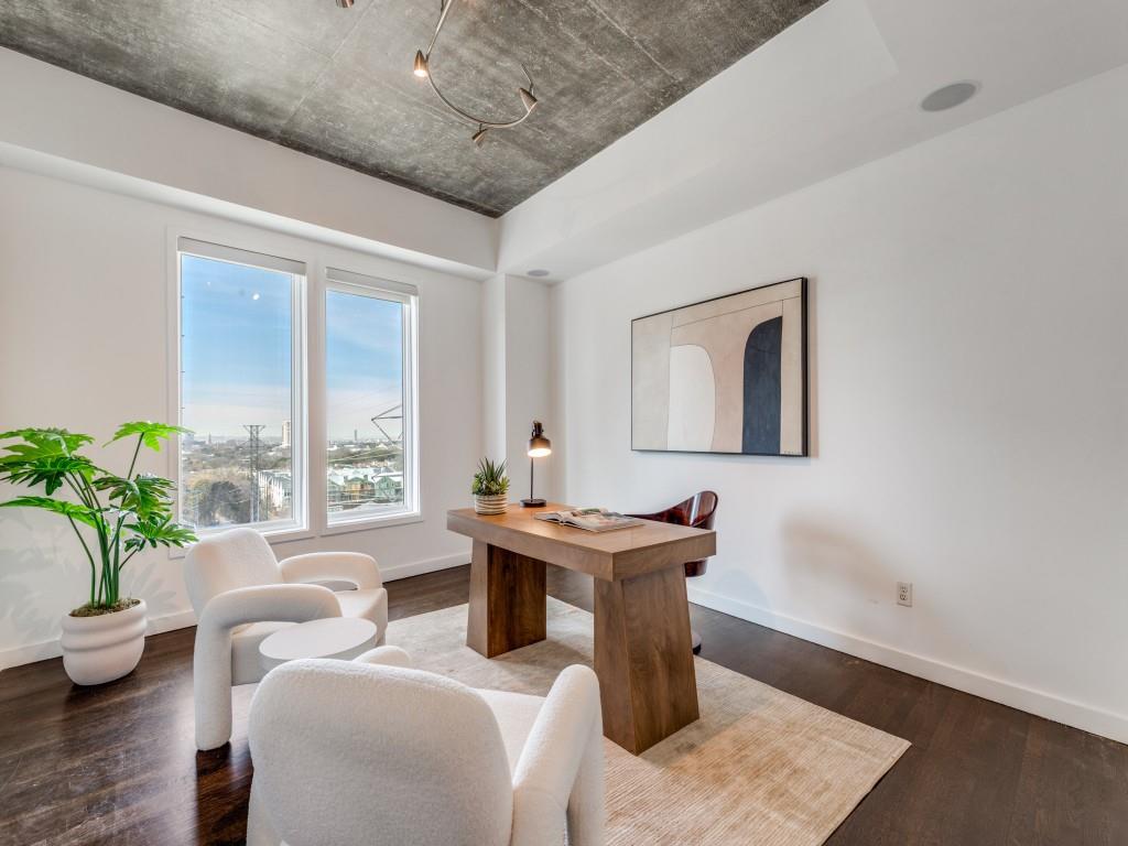 Travis At Knox Condo - Residential