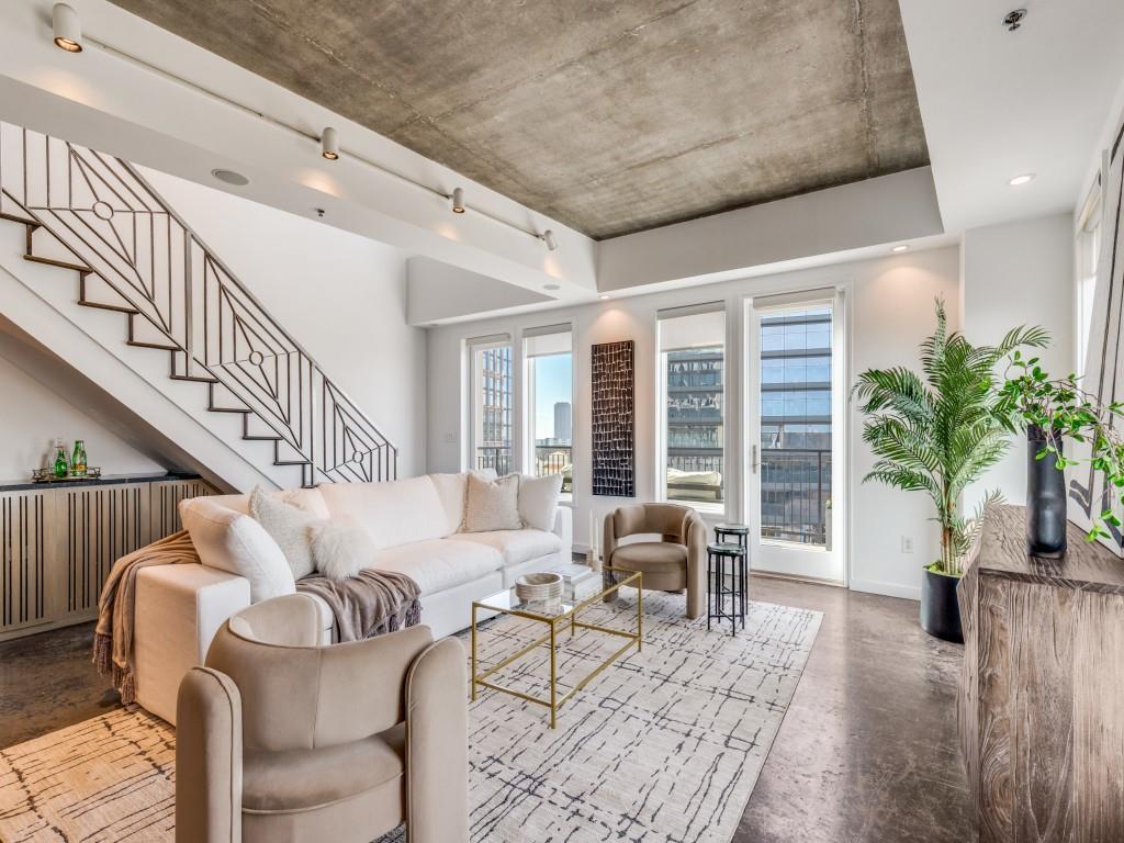 Travis At Knox Condo - Residential