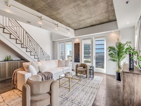 4611 Travis Street 809B Dallas TX 75205