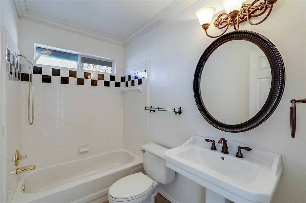 Bellaire Country Place Add - Residential Lease