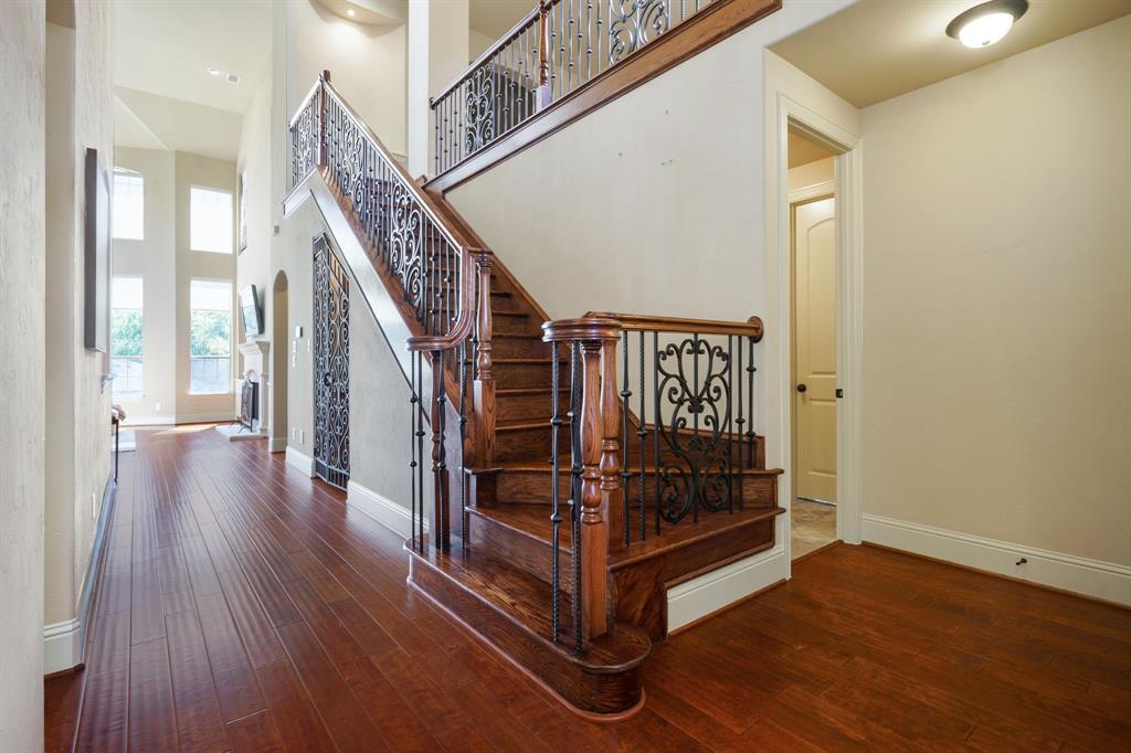 Enclave At Bluffview - Residential