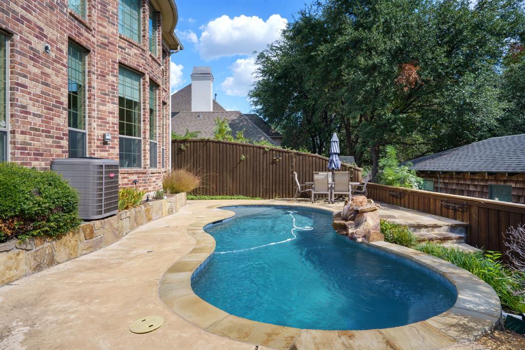 Enclave At Bluffview - Residential