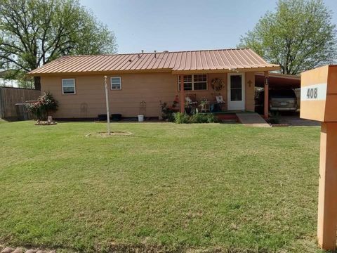 408 E Johnston Street Rotan TX 79546