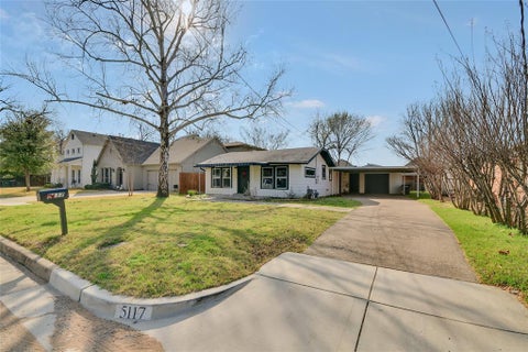 Photo of 5117 Slate Street, Fort Worth, TX 76114 (MLS # 21402698)