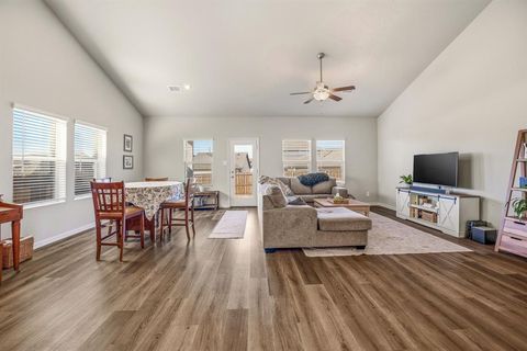 Tiny photo for 2932 Fox Trail Ln, Fort Worth, TX 76108 (MLS # 21193423)