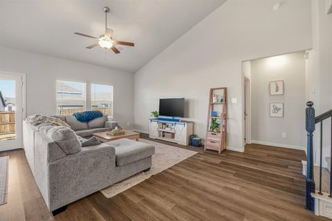 Tiny photo for 2932 Fox Trail Ln, Fort Worth, TX 76108 (MLS # 21193423)