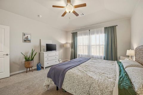 Tiny photo for 2932 Fox Trail Ln, Fort Worth, TX 76108 (MLS # 21193423)