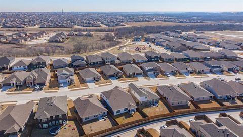 Tiny photo for 2932 Fox Trail Ln, Fort Worth, TX 76108 (MLS # 21193423)