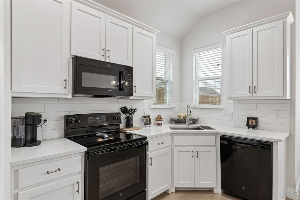 Mustang Crk - Residential