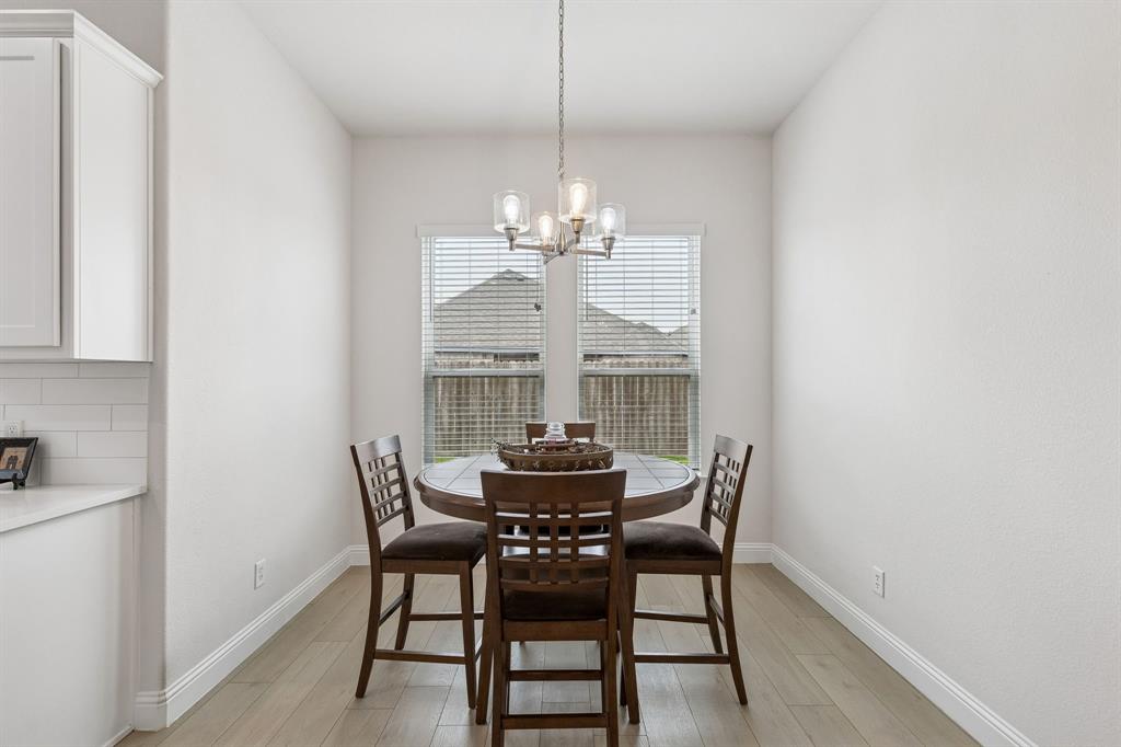 Mustang Crk - Residential