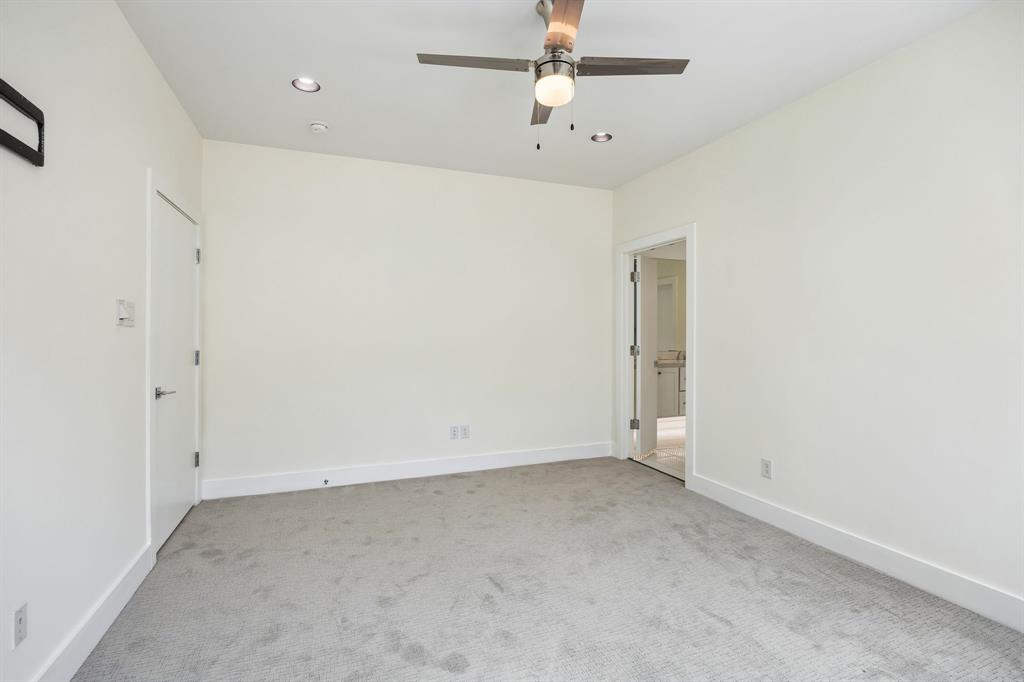 1851-1847 Summit Ave Condos - Residential