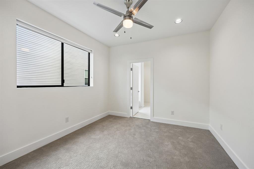 1851-1847 Summit Ave Condos - Residential