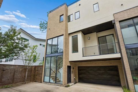 1851 Summit Avenue 4 Dallas TX 75206