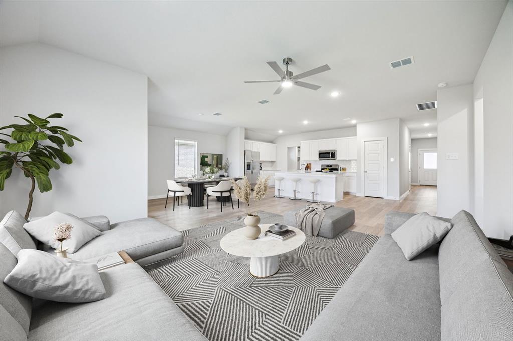 Lakehaven - Residential