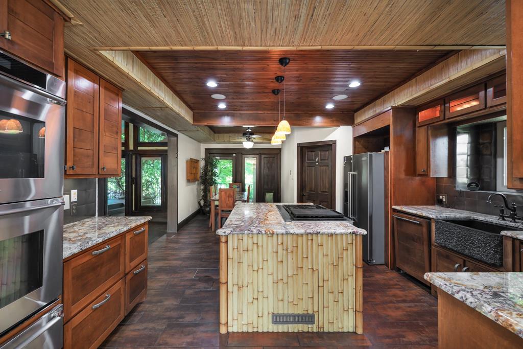 Woodland Hills Colleyville - Residential