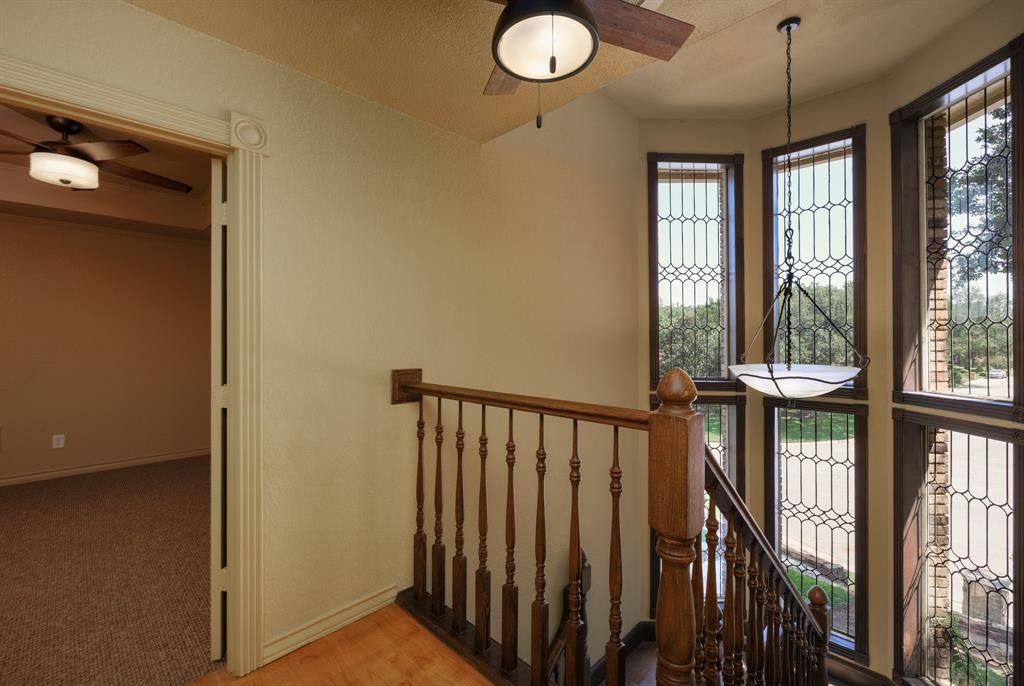 Woodland Hills Colleyville - Residential