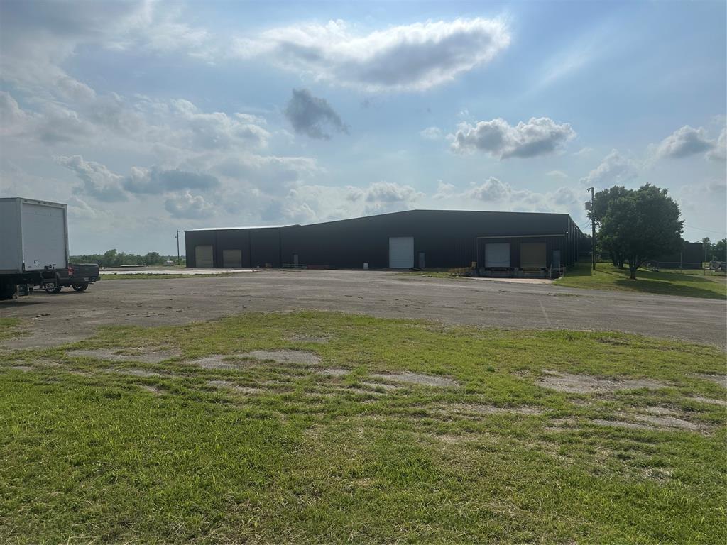 Toby thomas - Commercial Sale