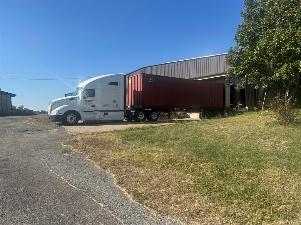 Toby thomas - Commercial Sale