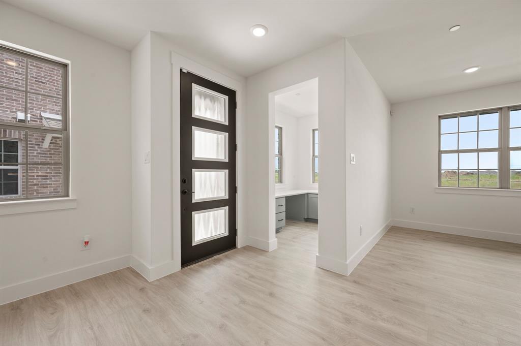 2624 Red Tailed Hawk Lane