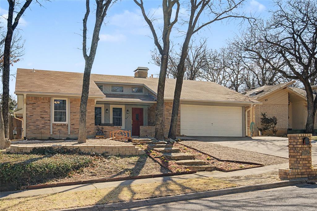 3912 Double Tree Trail