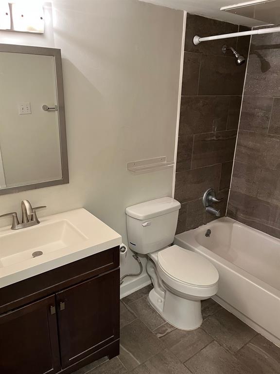 Martyns Oak Lawn - Residential Lease