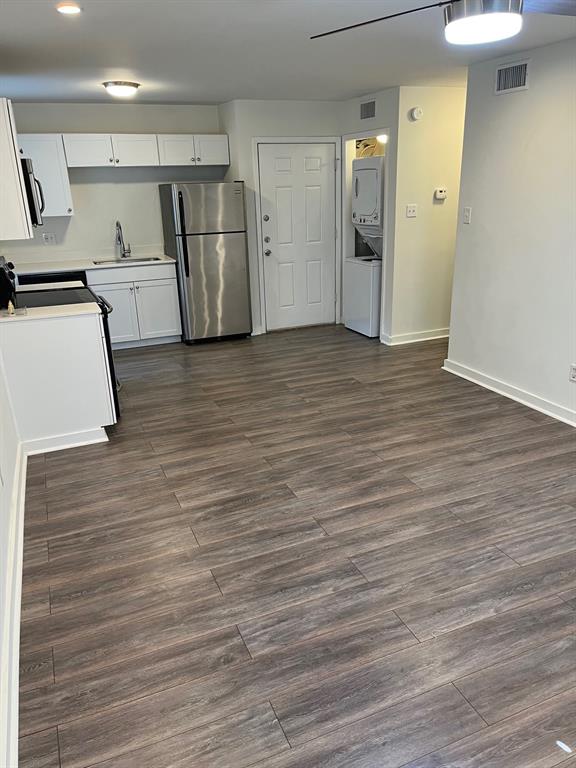 Martyns Oak Lawn - Residential Lease