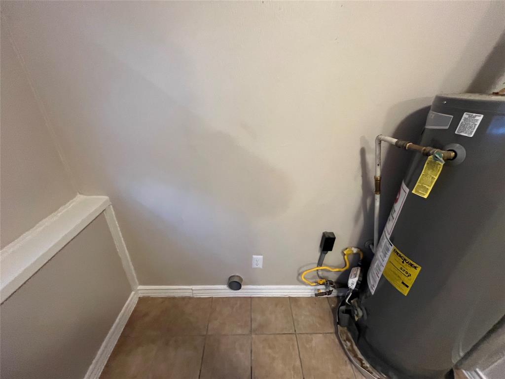 Case View Heights 08 Instl - Residential Lease