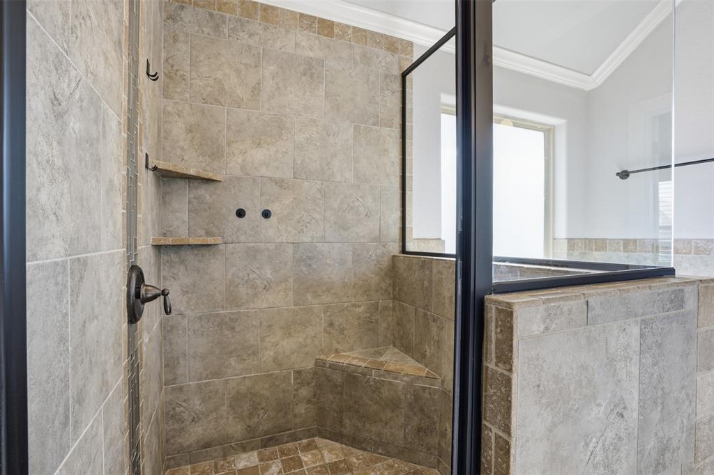 Main Place Ph II - Residential