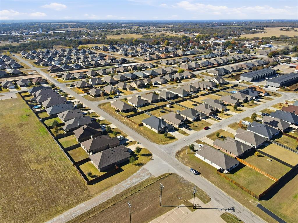 Main Place Ph II - Residential