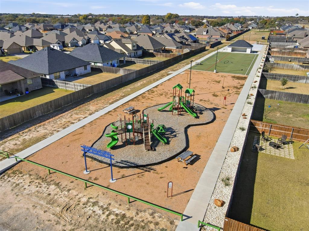 Main Place Ph II - Residential