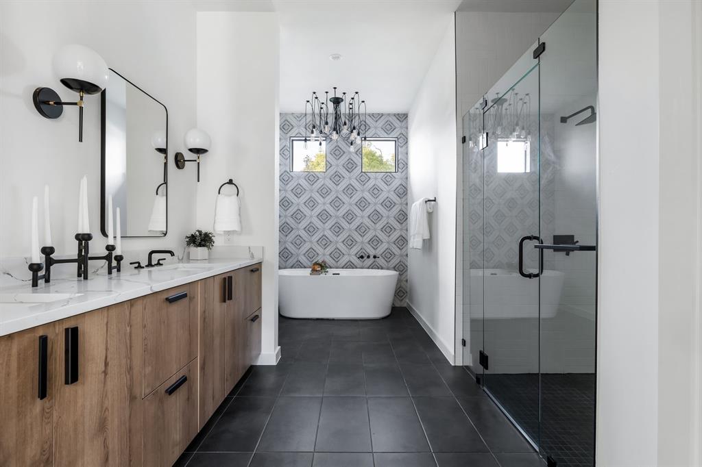 Biglot - Residential