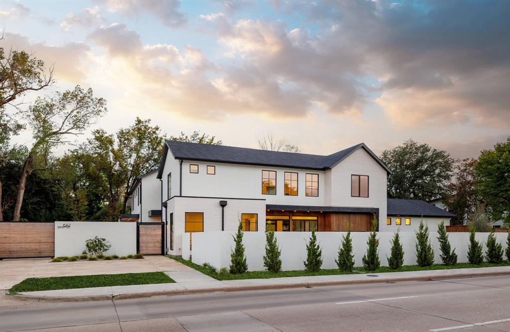 Biglot - Residential