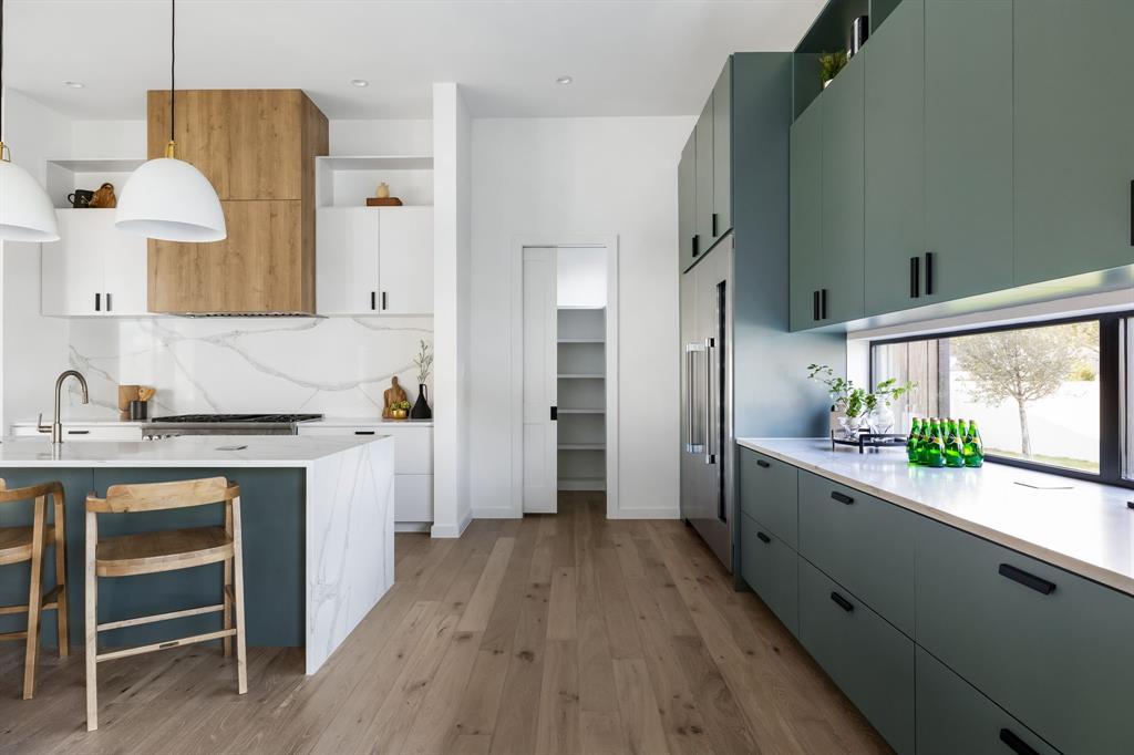 Biglot - Residential