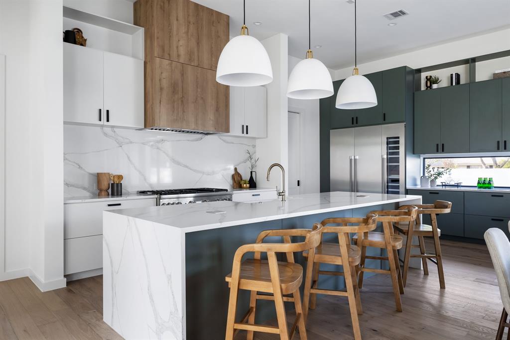 Biglot - Residential