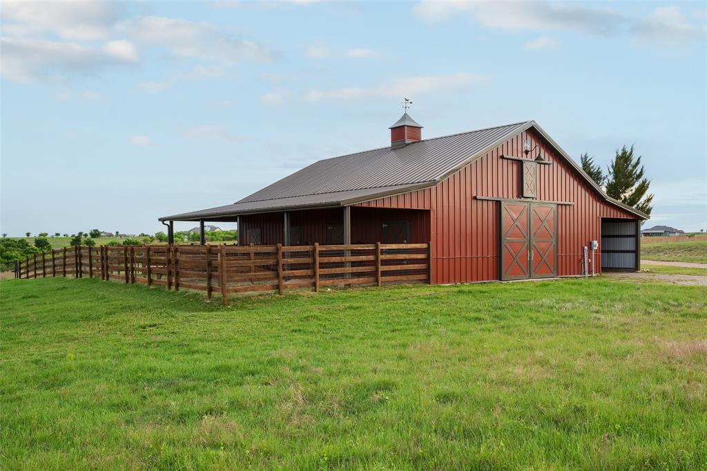 Rocky Creek Ranch - Farm